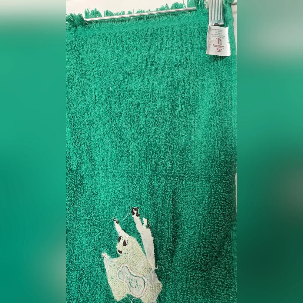 Vintage Cannon Frog Fingertip Towel